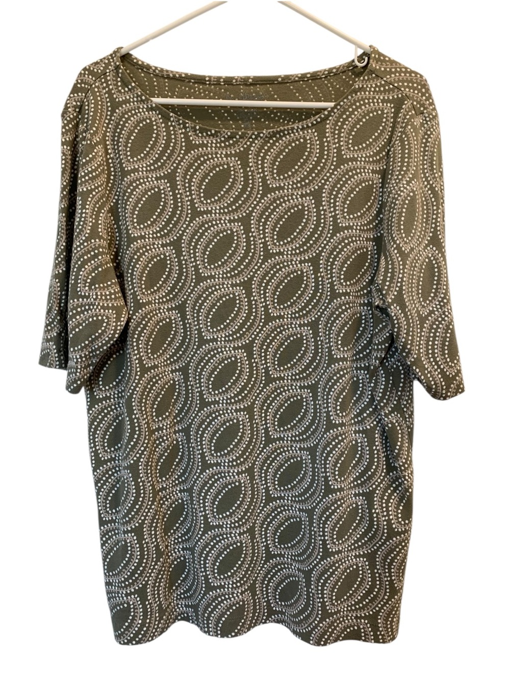 Chico’s Top Round Neck Short Sleeves Size 16